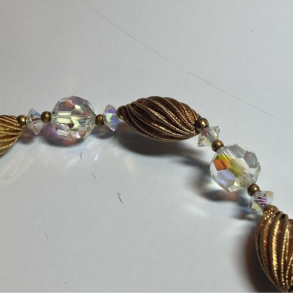 Vintage Lisner 16” crystal necklace. - Picture 8 of 8